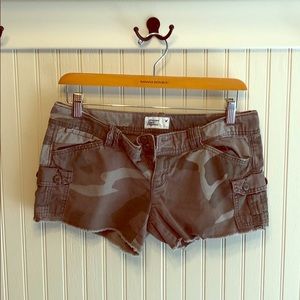American Eagle camo, cutoff shorts